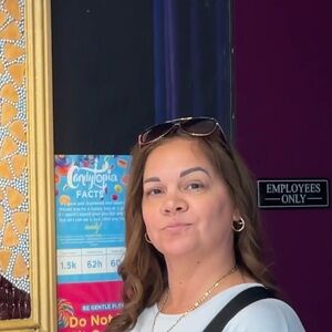 Meet your Posher, Mary pinard